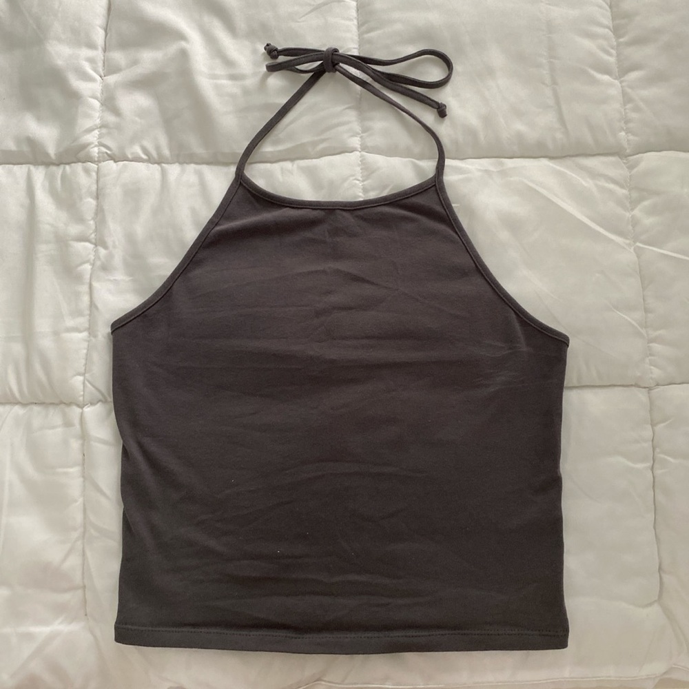 Grey Halter Top 🤍